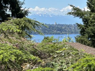 4450 84th Avenue SE, Mercer Island, WA 98040