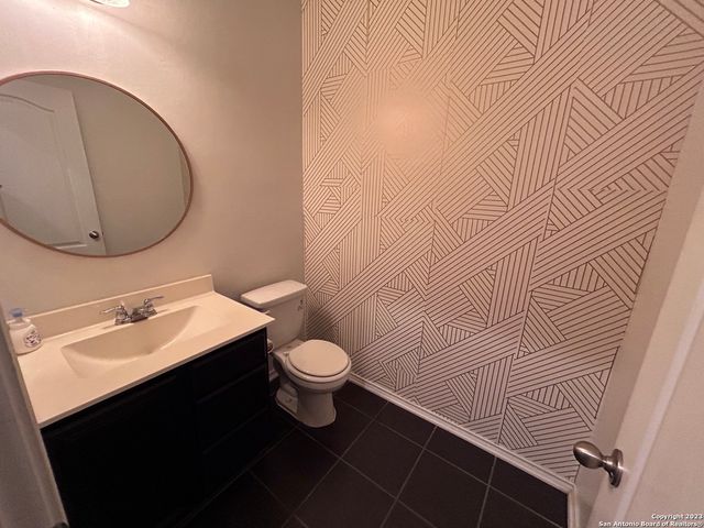 318 PLEASANTON CIR, San Antonio, TX 78221