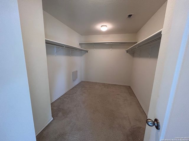 318 PLEASANTON CIR, San Antonio, TX 78221