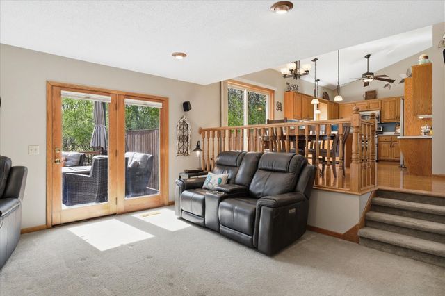 11526 Cottonwood Street NW, Coon Rapids, MN 55448