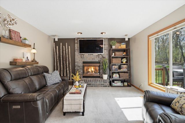 11526 Cottonwood Street NW, Coon Rapids, MN 55448