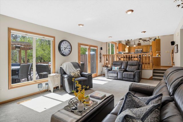 11526 Cottonwood Street NW, Coon Rapids, MN 55448