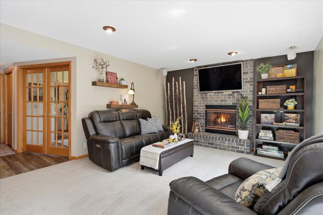 11526 Cottonwood Street NW, Coon Rapids, MN 55448
