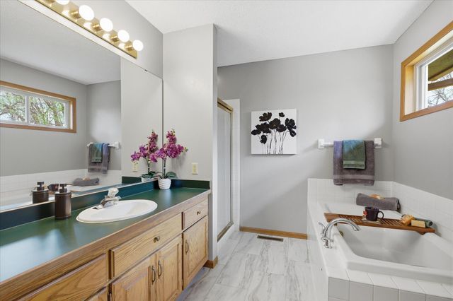 11526 Cottonwood Street NW, Coon Rapids, MN 55448