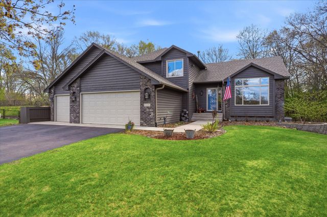 11526 Cottonwood Street NW, Coon Rapids, MN 55448