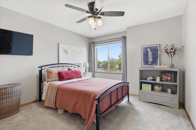 11526 Cottonwood Street NW, Coon Rapids, MN 55448