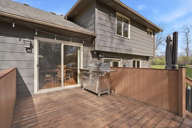 11526 Cottonwood Street NW, Coon Rapids, MN 55448