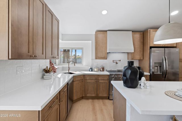 4301 E BETTY ELYSE Lane, Phoenix, AZ 85032