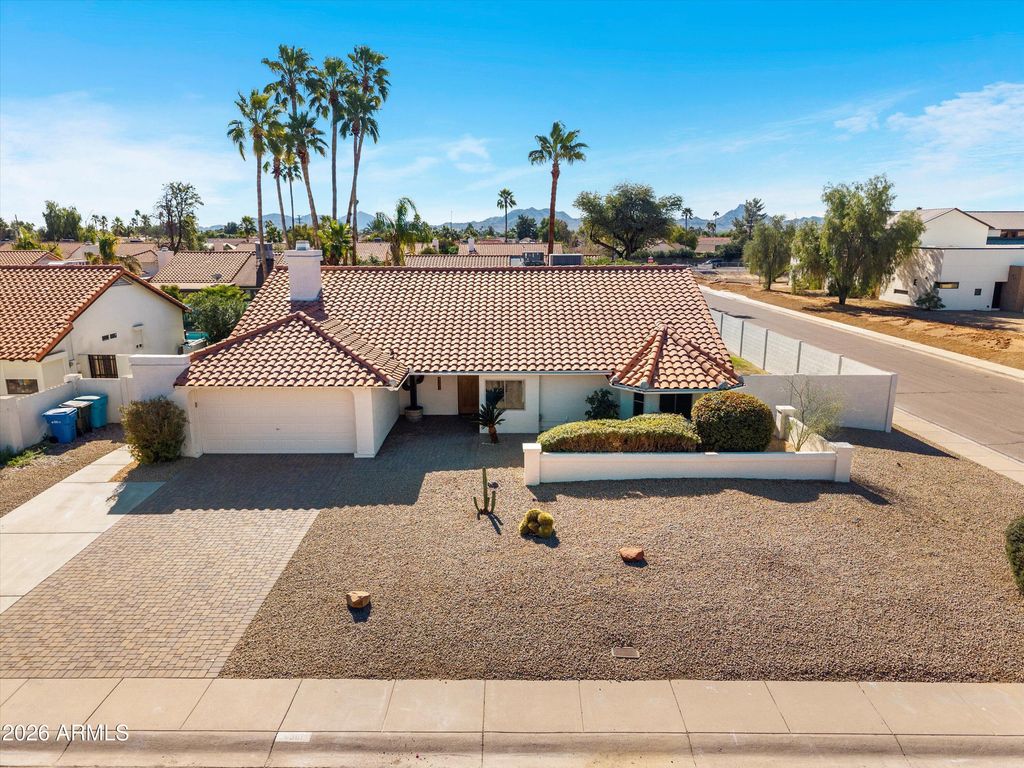 4301 E BETTY ELYSE Lane, Phoenix, AZ 85032