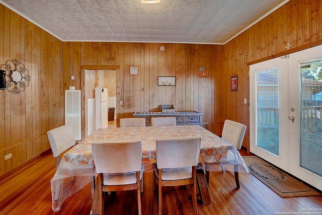 612 E Guadalupe, Runge, TX 78151