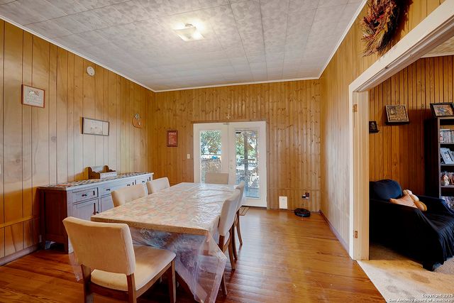 612 E Guadalupe, Runge, TX 78151