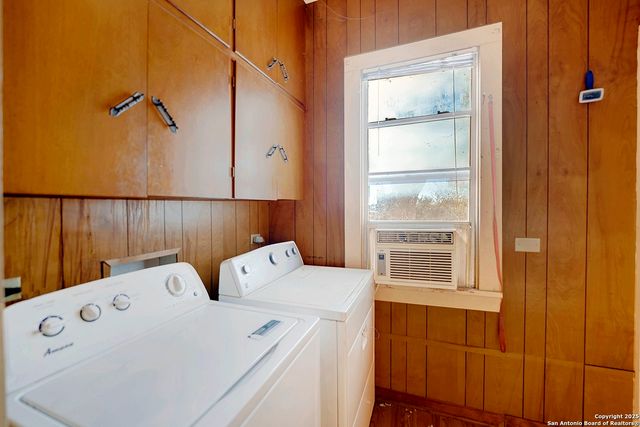 612 E Guadalupe, Runge, TX 78151