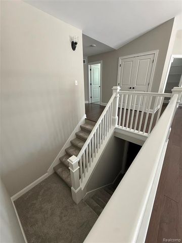 301 Canyon Creek Court 28, Howell, MI 48843