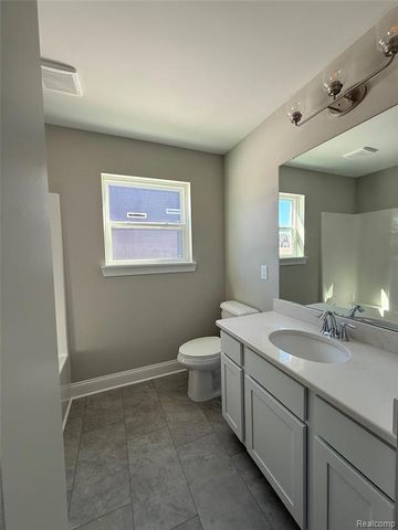 301 Canyon Creek Court 28, Howell, MI 48843