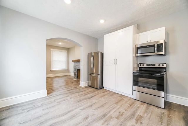 519-521 E Deshler Avenue, Columbus, OH 43206