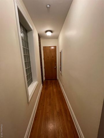 377 New York Avenue C, Huntington, NY 11743