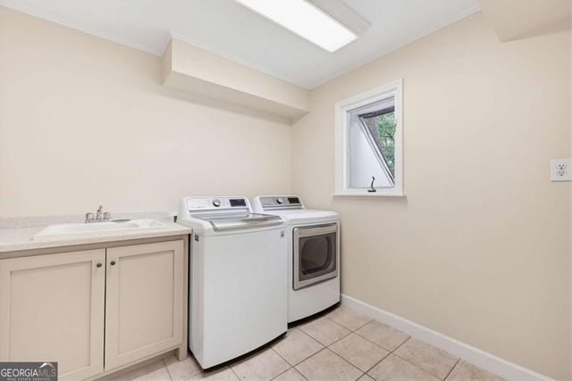 94 River Park Drive, Atlanta, GA 30328