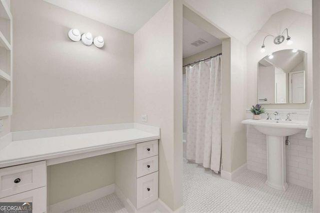 94 River Park Drive, Atlanta, GA 30328