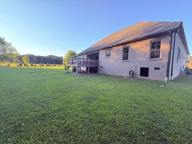 1030 Founders Ln, Portland, TN 37148
