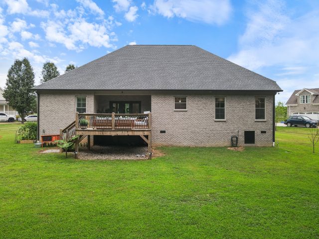1030 Founders Ln, Portland, TN 37148