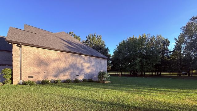 1030 Founders Ln, Portland, TN 37148