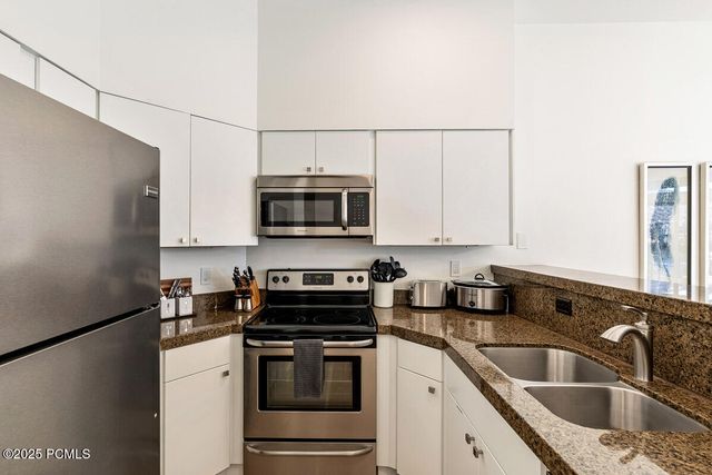 2510 Deer Valley Drive C21, Park City, UT 84060