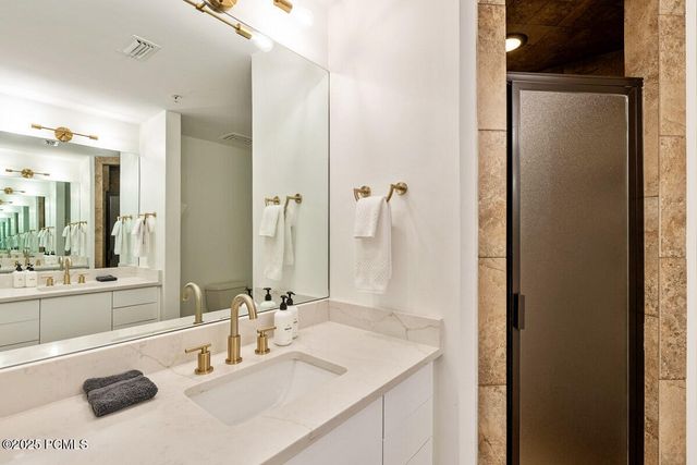 2510 Deer Valley Drive C21, Park City, UT 84060