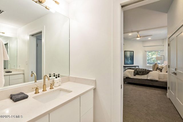 2510 Deer Valley Drive C21, Park City, UT 84060