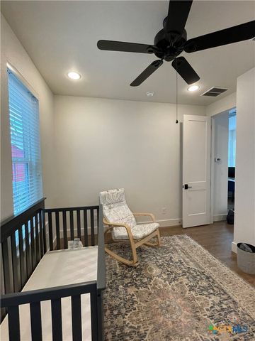1158 Hauptstrasse, New Braunfels, TX 78130
