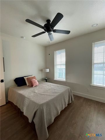 1158 Hauptstrasse, New Braunfels, TX 78130