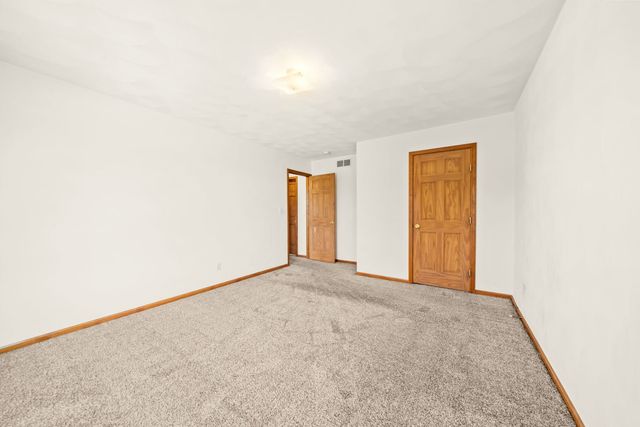 5480 Bastian Boulevard, South Beloit, IL 61080