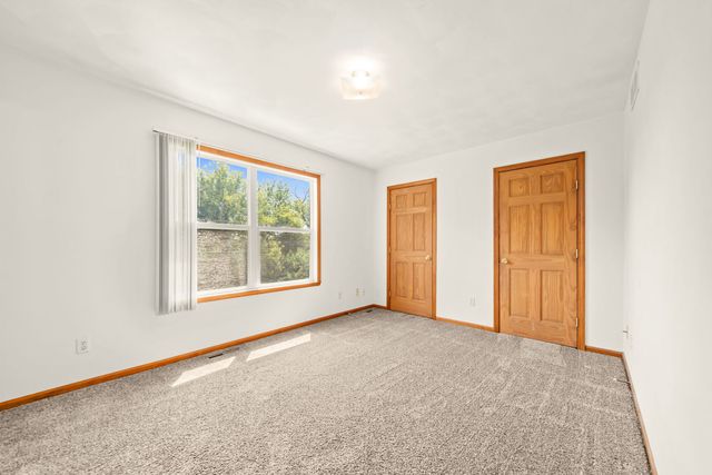 5480 Bastian Boulevard, South Beloit, IL 61080