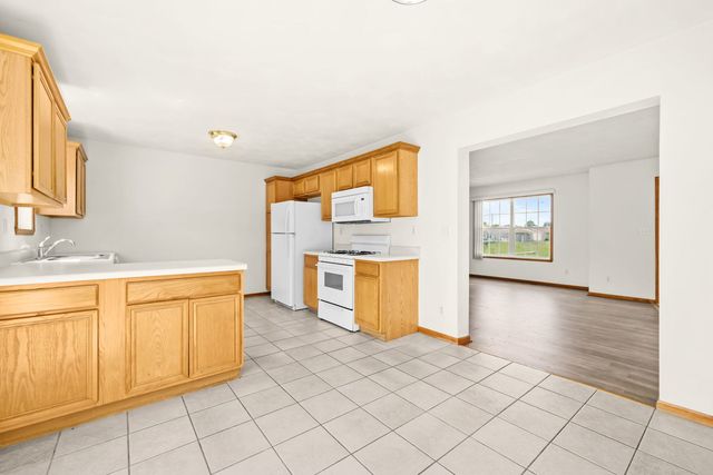 5480 Bastian Boulevard, South Beloit, IL 61080