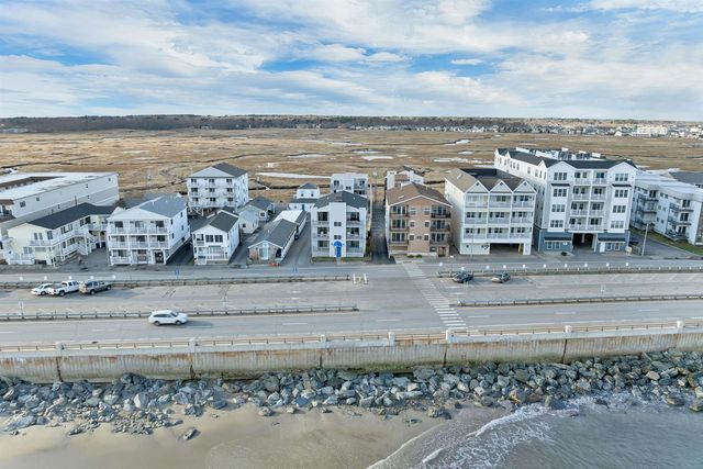 421 Ocean Blvd Unit 1N, Hampton, NH 03842