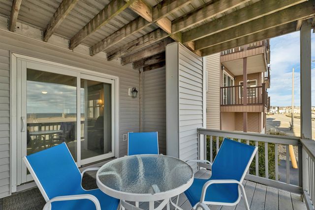 421 Ocean Blvd Unit 1N, Hampton, NH 03842