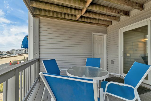 421 Ocean Blvd Unit 1N, Hampton, NH 03842