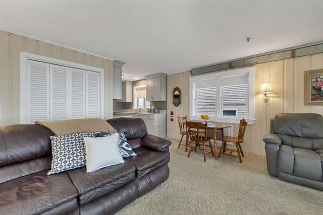 421 Ocean Blvd Unit 1N, Hampton, NH 03842