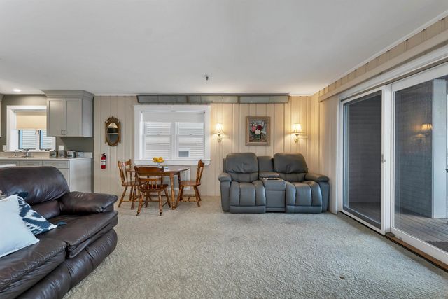 421 Ocean Blvd Unit 1N, Hampton, NH 03842
