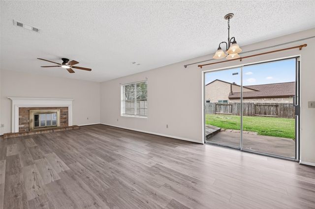 3102 Lakefield Way, Sugar Land, TX 77479