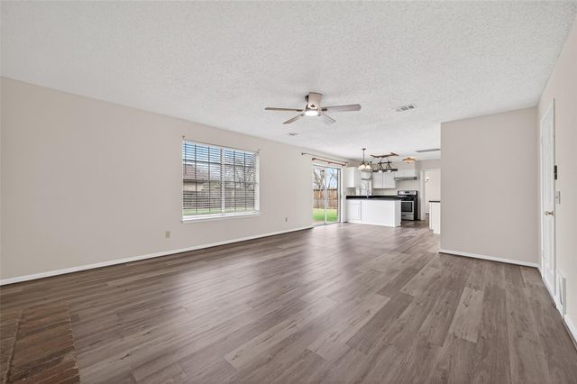 3102 Lakefield Way, Sugar Land, TX 77479