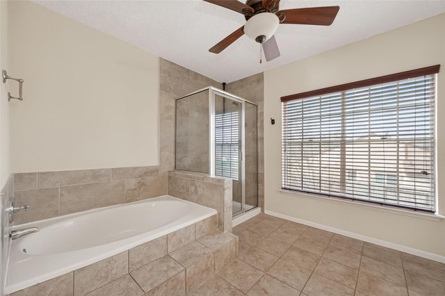 3102 Lakefield Way, Sugar Land, TX 77479