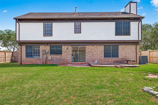 3102 Lakefield Way, Sugar Land, TX 77479