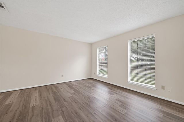 3102 Lakefield Way, Sugar Land, TX 77479