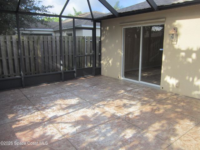 660 Wickham Lakes Drive, Melbourne, FL 32940