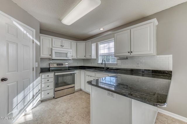 1105 Kennesaw Drive, Gray, TN 37615