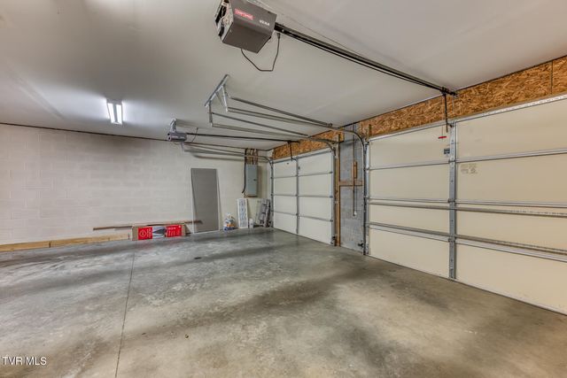 1105 Kennesaw Drive, Gray, TN 37615