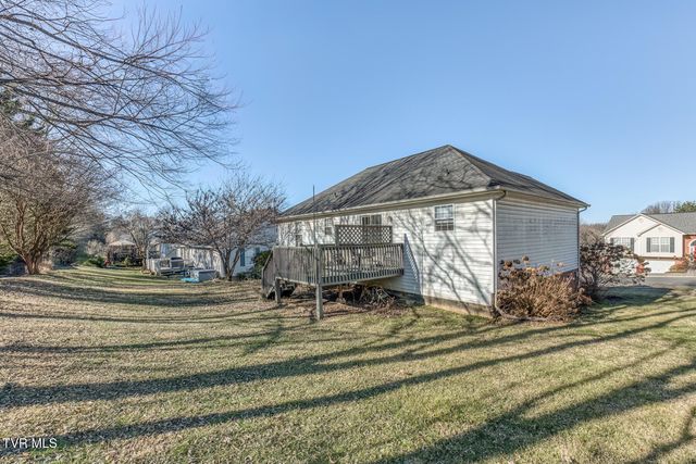 1105 Kennesaw Drive, Gray, TN 37615