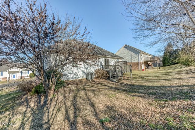 1105 Kennesaw Drive, Gray, TN 37615