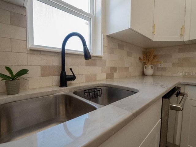 101 N FRANKLIN STREET, Plant City, FL 33563