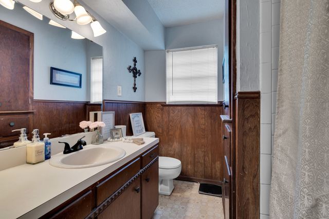 1502 Yucca Street, Midlothian, TX 76065